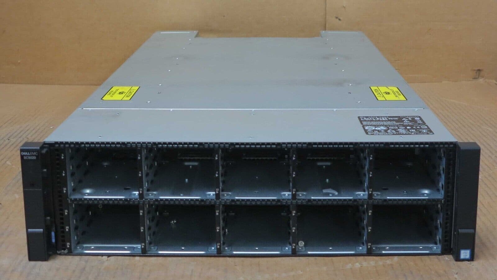 Dell EMC Compellent SC5020 30-Bay 2 5