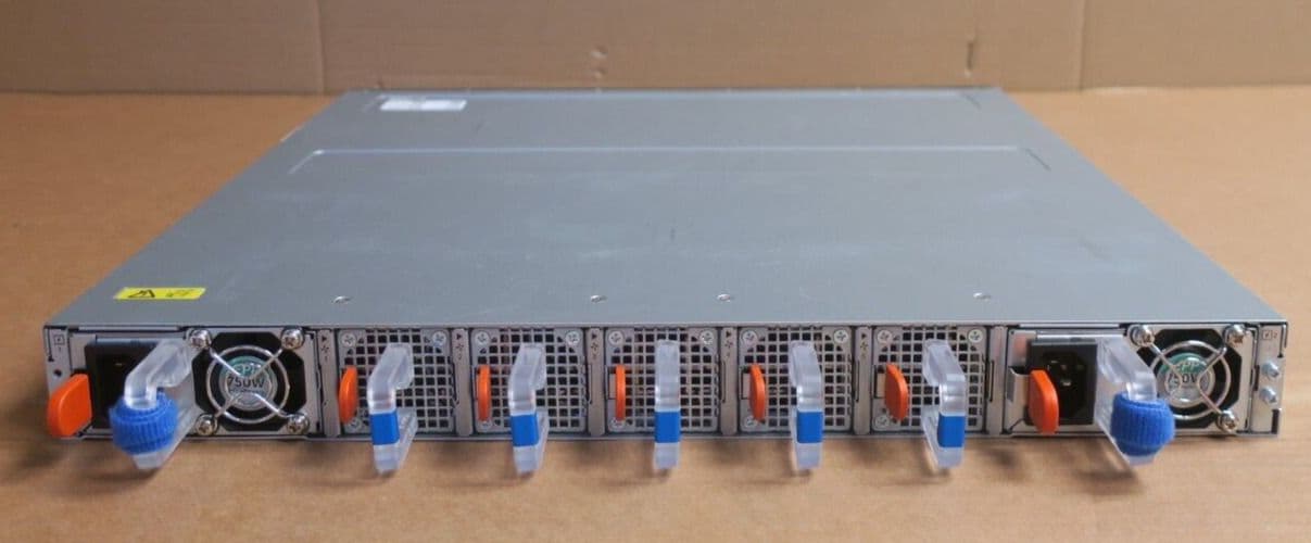 Dell EMC Networking Z9100-ON 32x 100GbE QSFP28 2x 10Gb SFP FC Switch ...