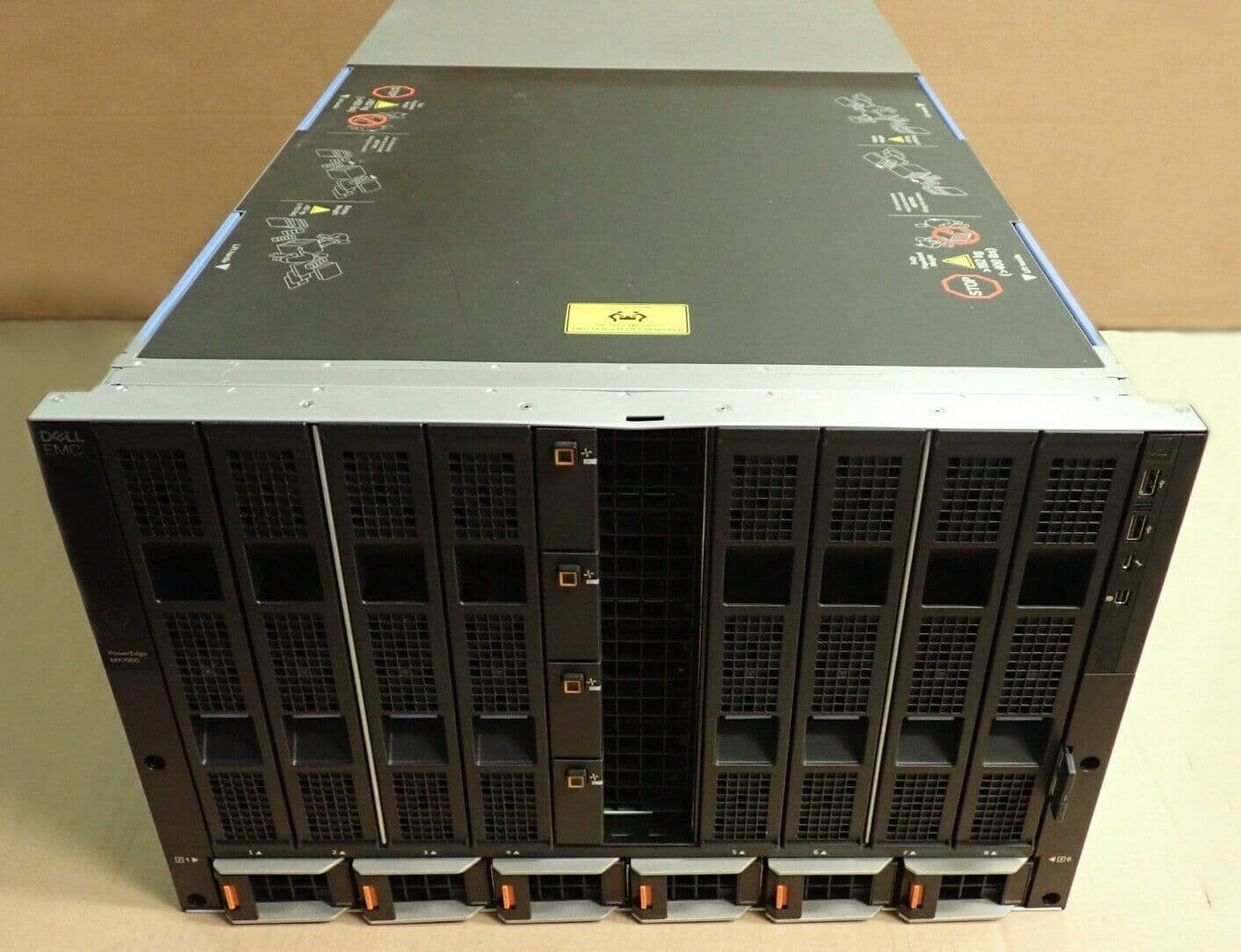 Dell EMC PowerEdge MX7000 8-Slot Modular Chassis W/ 6x PSU 2 x Management