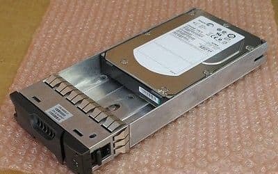 Dell EqualLogic 146GB 15K SAS Hot Plug Hard Drive RS-146G15-SAS-X15-5 + Caddy