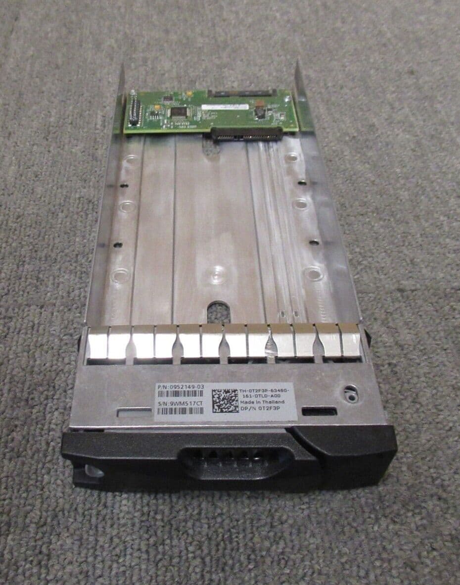 Lot De 4 Caddies Dell – 3.5″ SAS SATA Hotswap – Réf 0Y79JP/Y79JP – Occasion