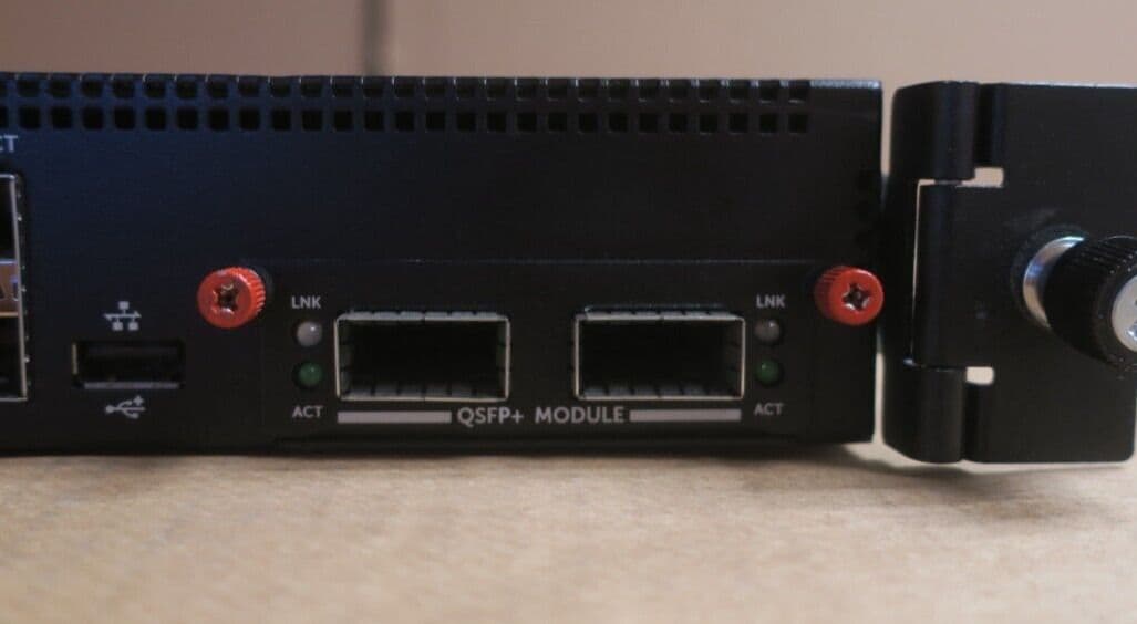 Dell Networking N4032F 24x 10GbE SFP 1U Managed Switch QSFP Stacking Module