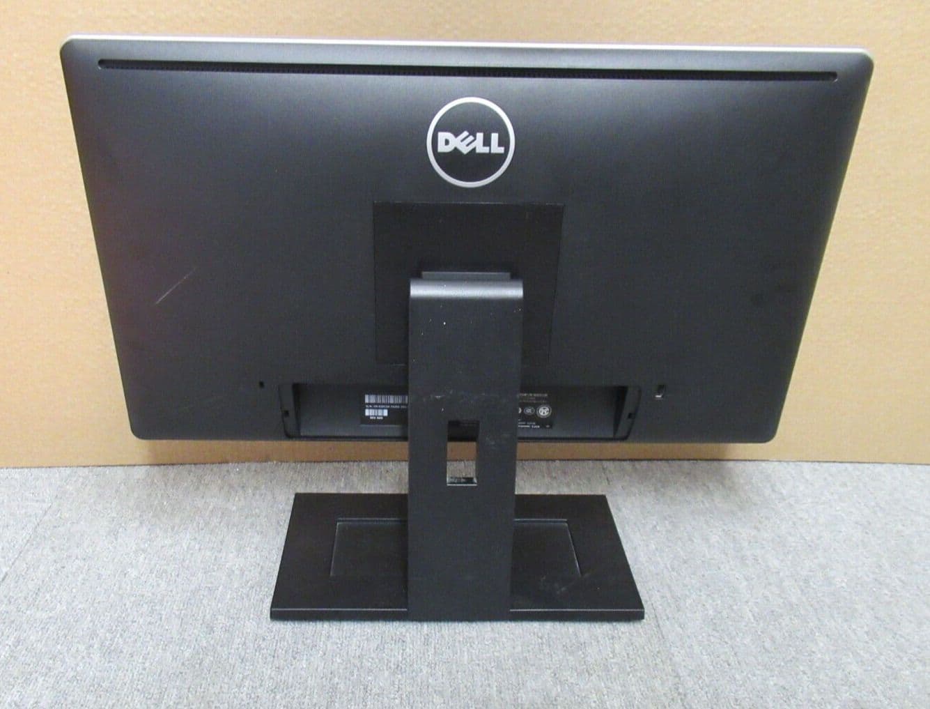 MONITOR DELL P2214HB 22' LED IPS FHD VGA DVI KL.A MONITOR DELL P2214HB 22' LED IPS FHD VGA DVI KL.A