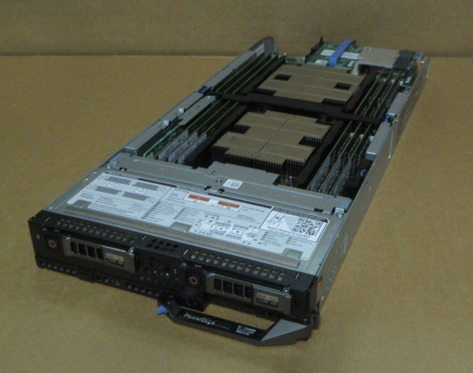 Dell PowerEdge FC640 2x 12-Core Gold 6136 192GB RAM 2x 1 2TB HDD