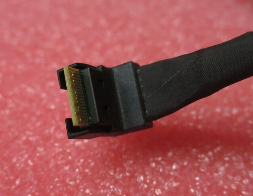 Dell PowerEdge PERC SAS Cable CTRL SRC Sb1 to 12BP fr H750 Raid