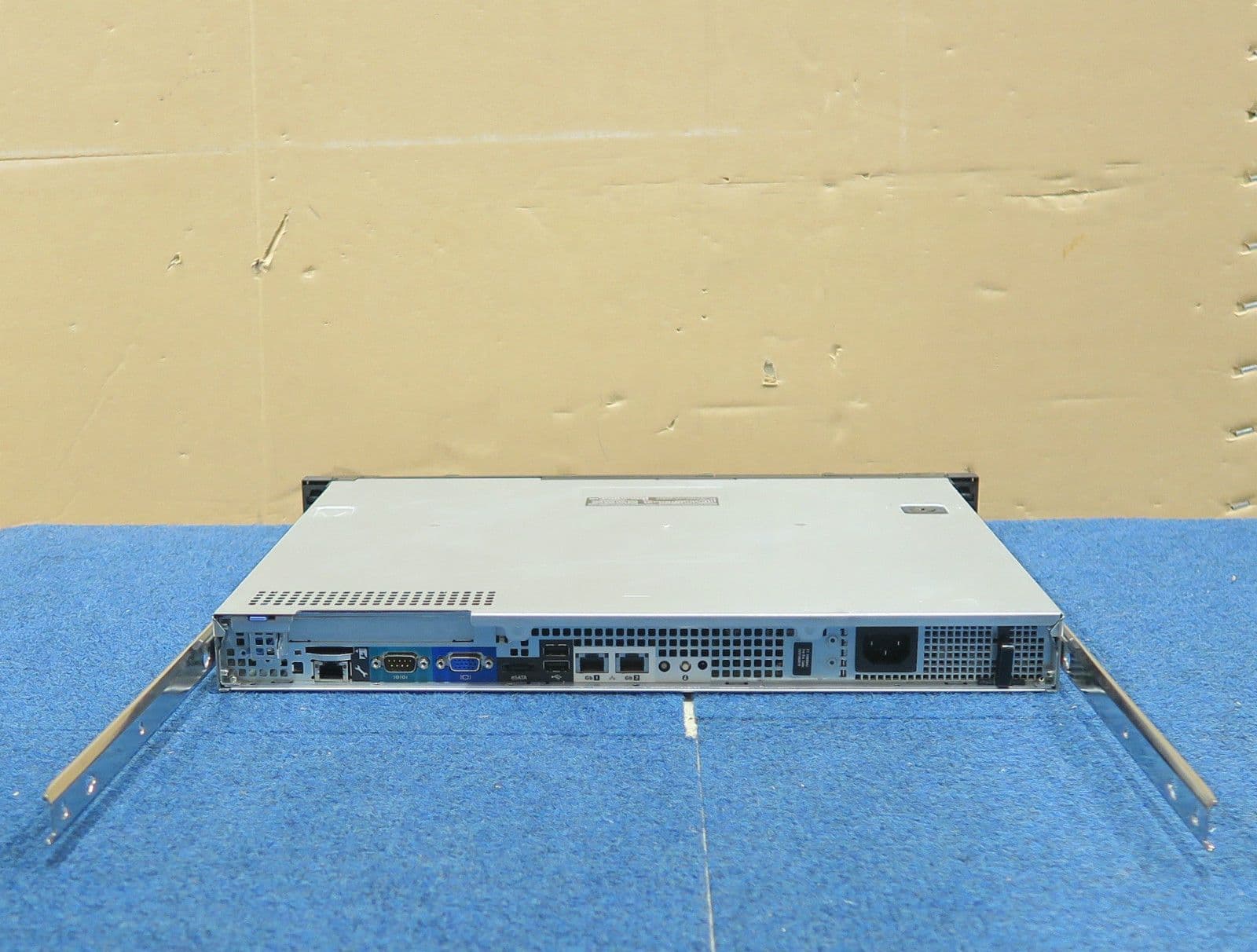Dell Poweredge R210 Xeon X3430 2 40GHz 4GB 2x500GB 1U Ultra Compact ...