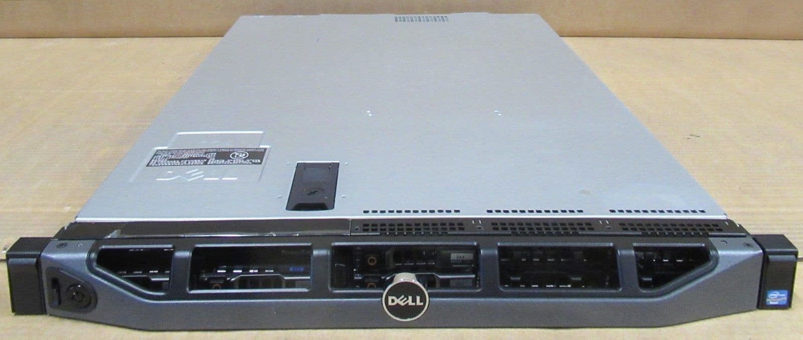 Dell PowerEdge R320 Xeon QuadCore E52403 1 80GHz 16GB 2x 250GB 8Bay