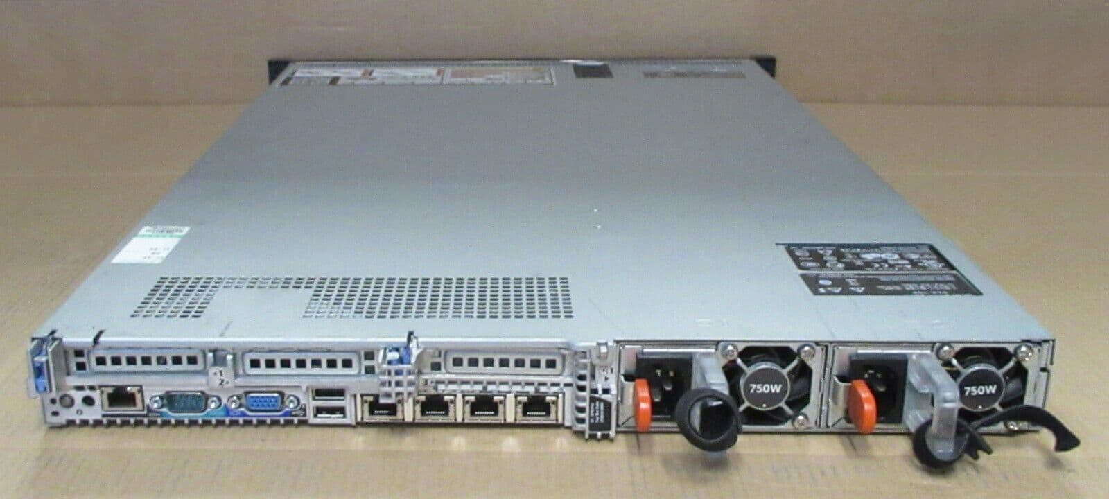 Dell PowerEdge R620 2x Intel E5-2640 2 50GHz 32GB RAM 8x 2 5
