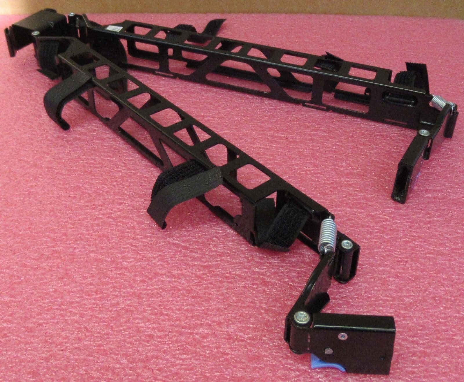 Dell Poweredge R620 R320 1U Server Cable Management Arm Tray VTR4R C852H