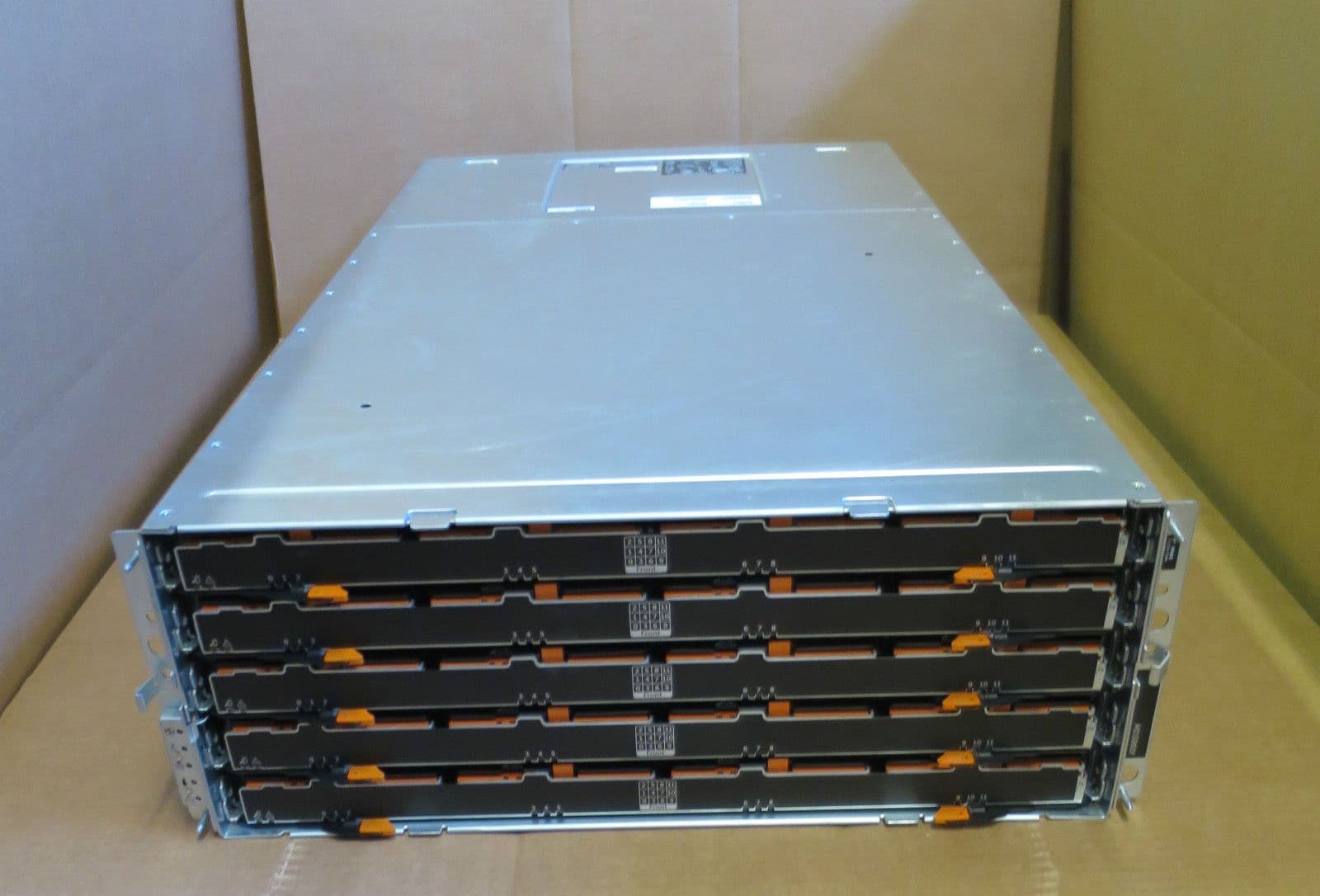 Dell PowerVault MD3860f 232TB Fibre Channel Storage Array 2x 16GB FC