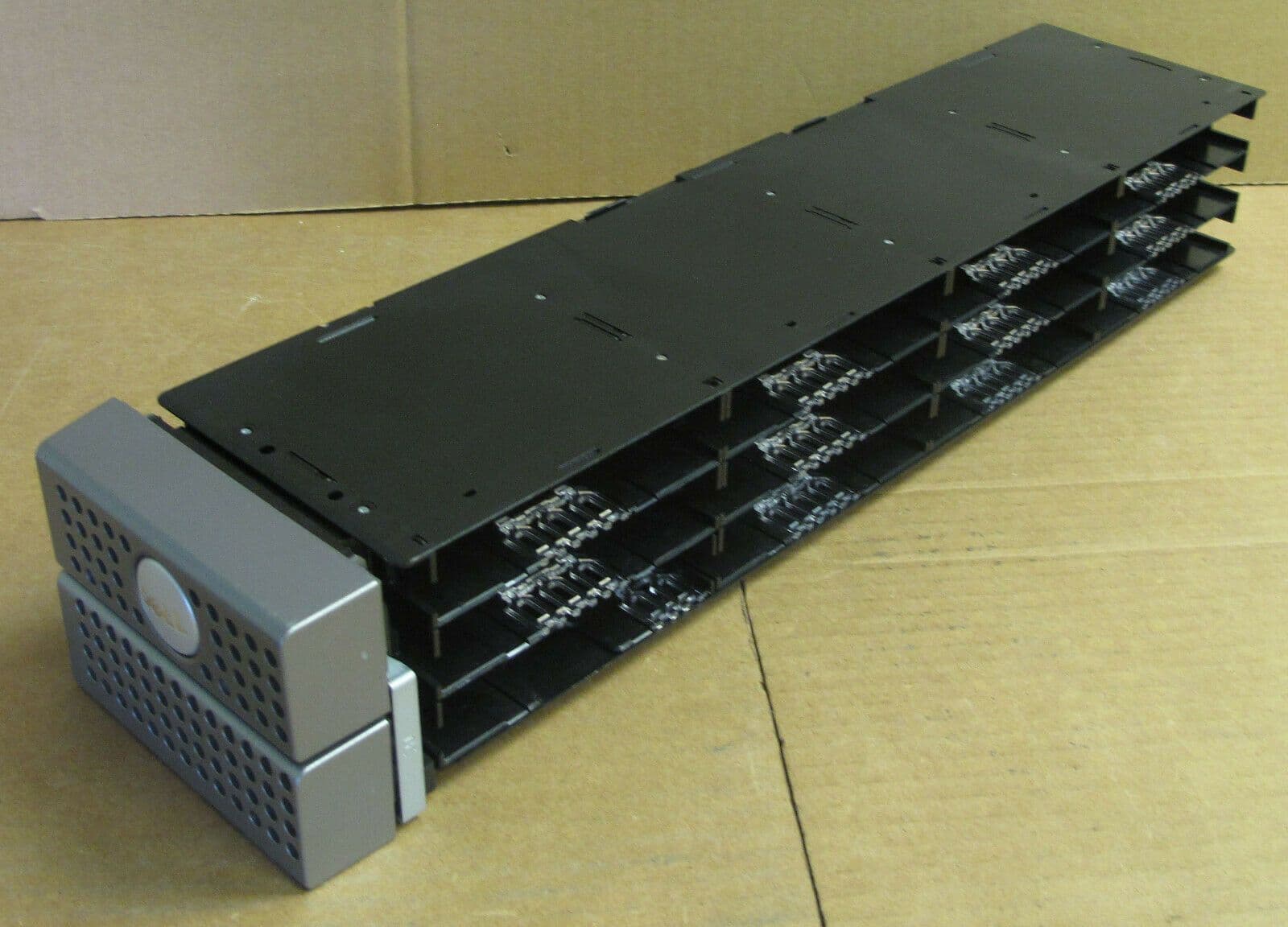 Dell PowerVault TL2000 Tape Library Left Magazine 12Bay Slots XR028