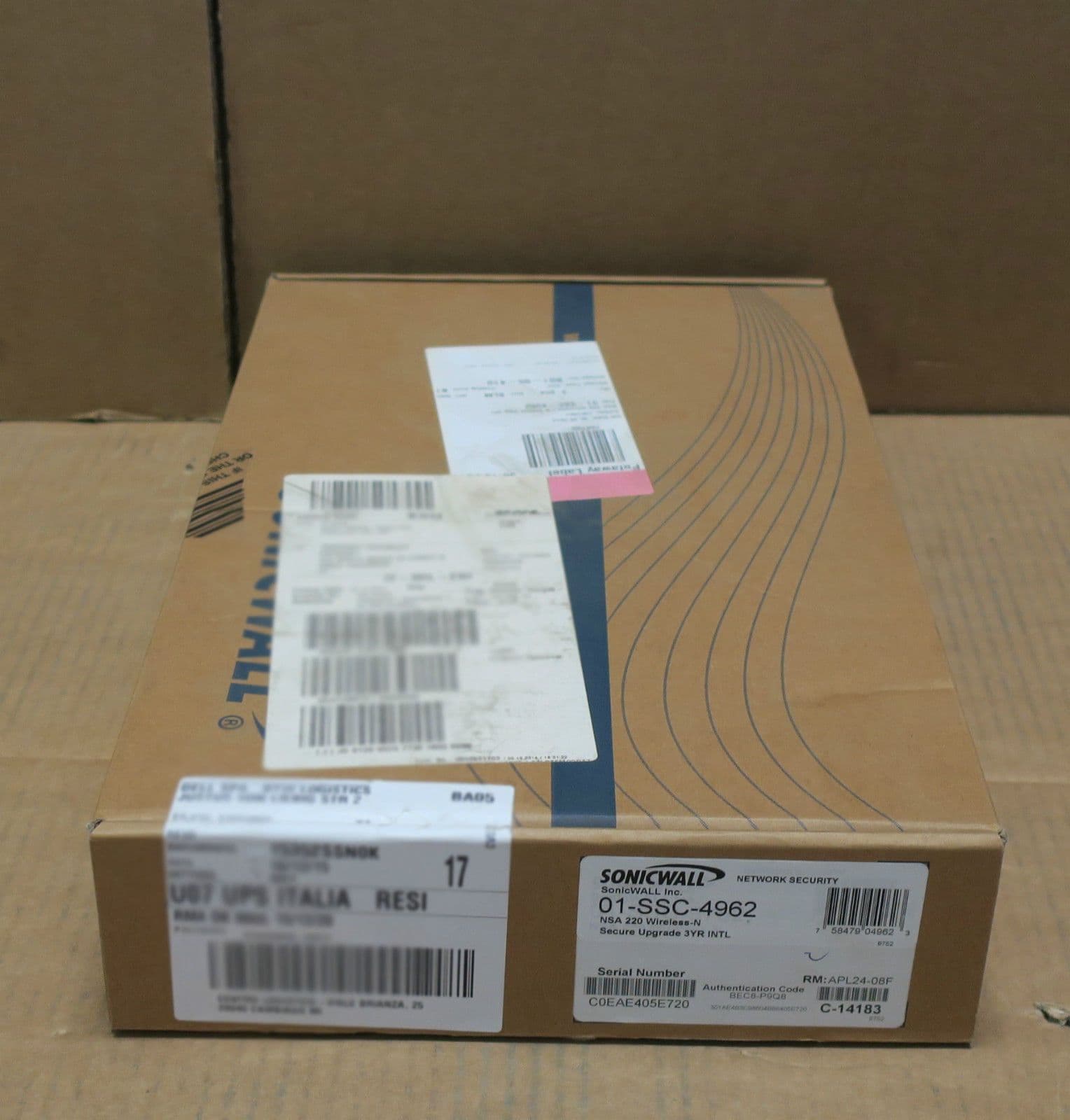Dell SonicWALL NSA 220 01SSC4962 WirelessN 3 Yrs Gateway Security Suite