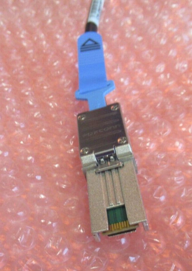 Dell W508F 0W508F PowerVault MD1200 0 6M SFF8088 To SFF8088 External