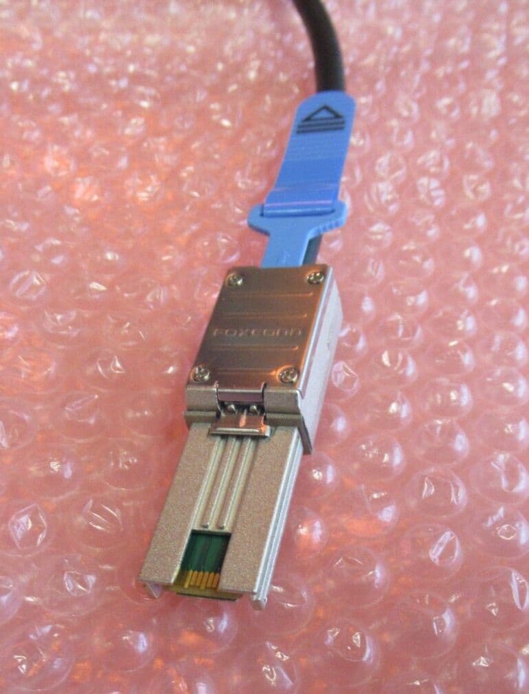 Dell W508F 0W508F PowerVault MD1200 0 6M SFF8088 To SFF8088 External