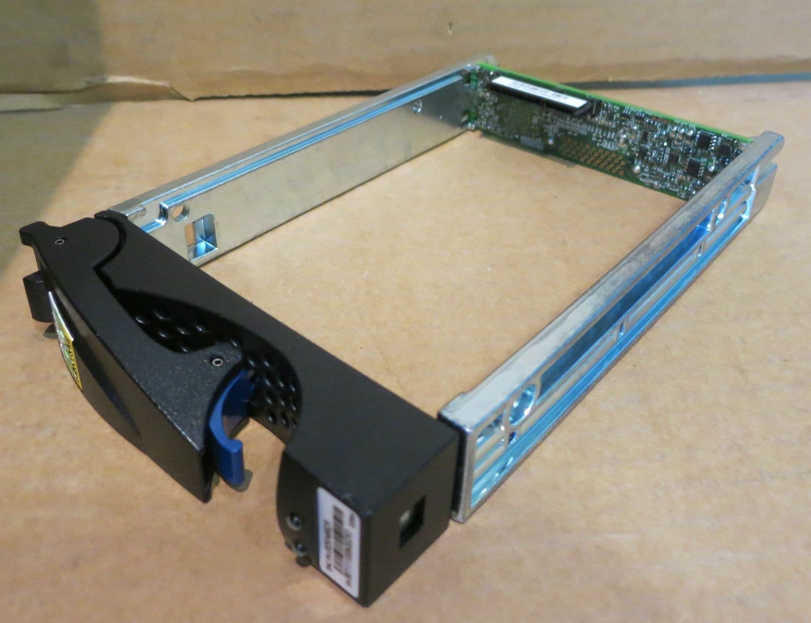 EMC 005048829 SATA Hard Drive Caddy with SATAFC Board BKK00100409477