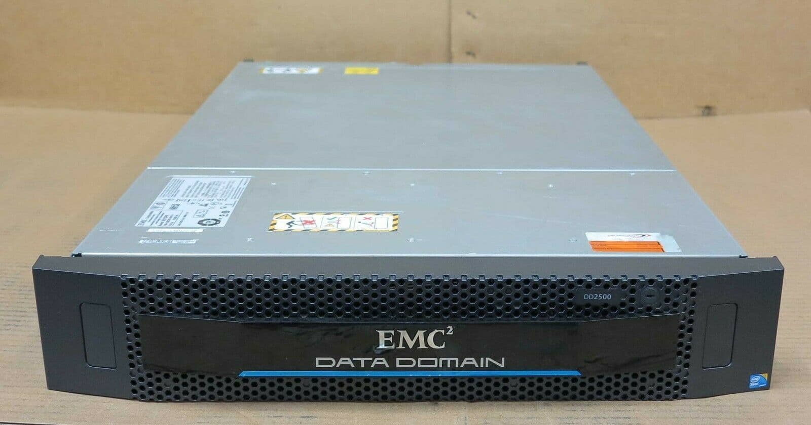 EMC Data Domain DD2500 Storage System 2 2 GHz 64GB Ram 12x 3 5