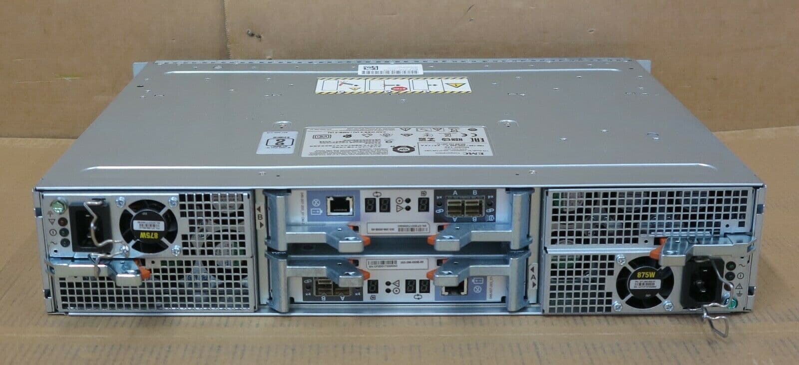 EMC Unity TAE 25Bay Storage Array 12x 1 92TB Flash SSD 2x SAS Controller 2x PSU