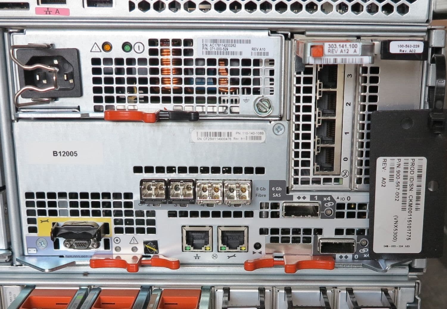 EMC VNX5300 VNX Data Mover 100553109 with 8GbE And 1GbE Modules