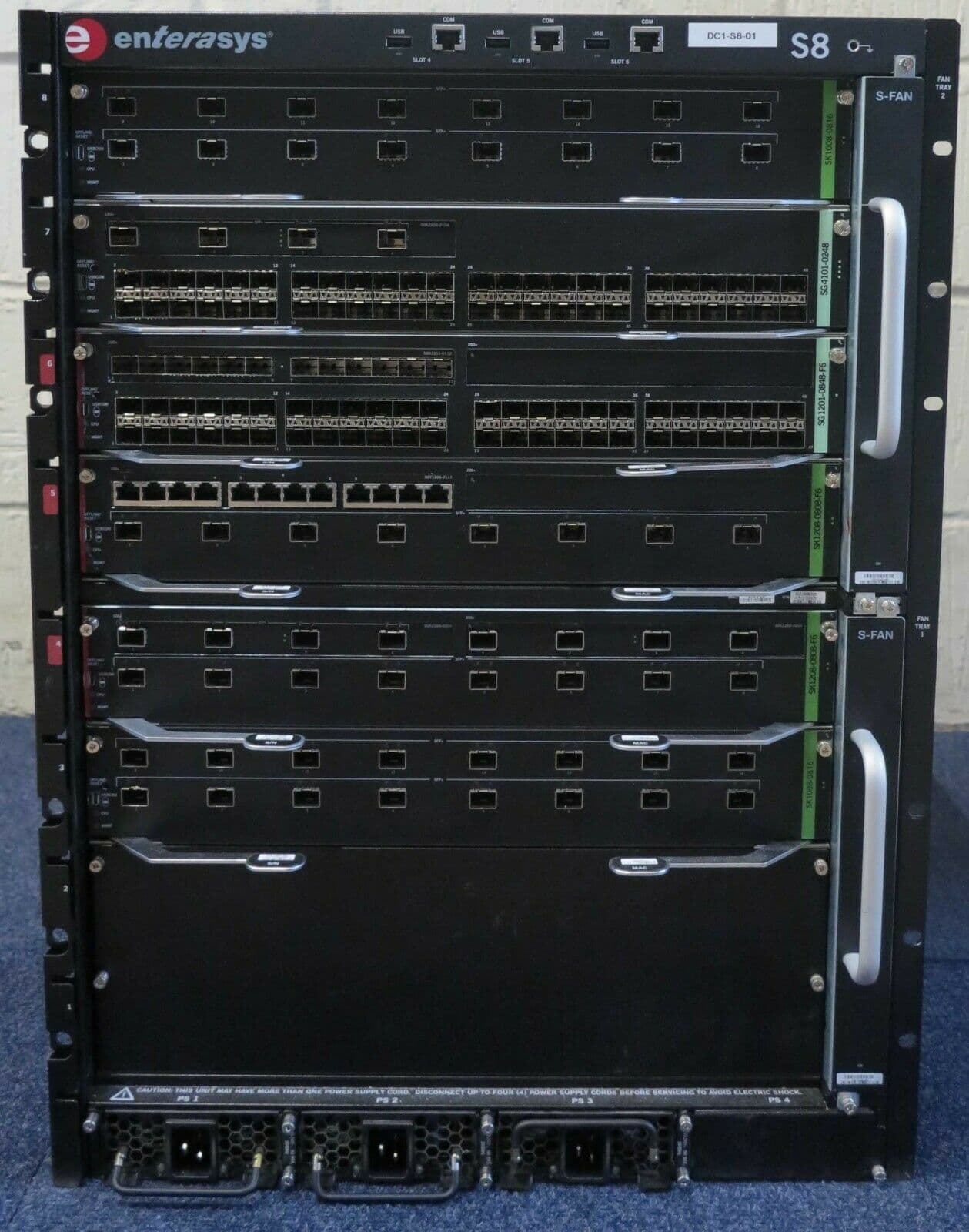 Enterasys S8 8Slot 14 5U Switch Chassis 2x I/O Core Mod 4x Switch Mod