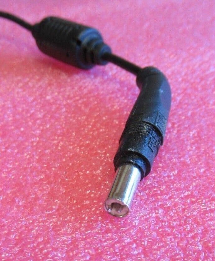 FSP Group FSP040-RAC 6LL0766204GP Laptop AC Power Adapter 40W 19V 2 1A