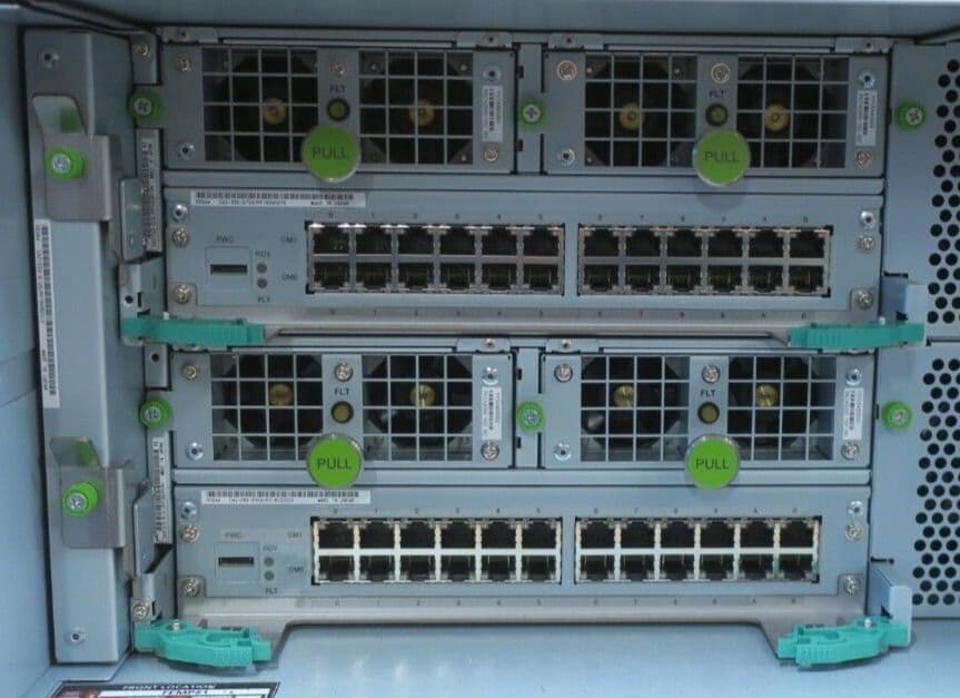 Fujitsu Eternus DX8700 S3 5U Front-End Router ET-FER1-N 2x FE SVC 4x TI ...