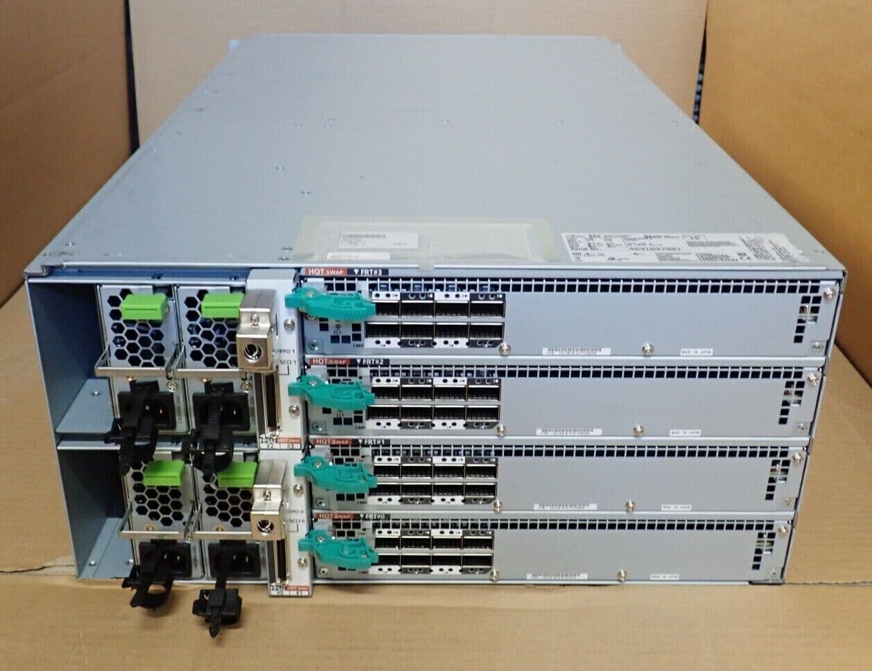 Fujitsu Eternus DX8700 S3 Front-End Router FTS ET-FER1-N 2x FE SVC 4x ...