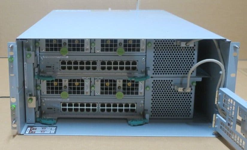 Fujitsu Eternus DX8900 S3 Front-End Router ET-FER2-N 2x FE SVC 4x T2 ...