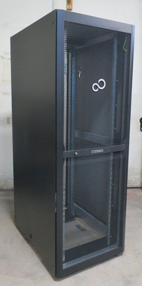 Fujitsu ETERNUS PCR M1 42U 742S Server Rack Cabinet S26361-K827-V510 ...