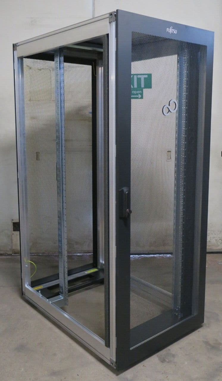 Fujitsu PrimeCentre Rack PCR M2 42U 800 x 1200mm Server Rack Cabinet ...