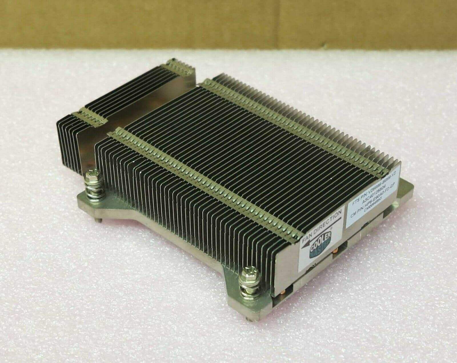 FUJITSU PRIMERGY TX140 S2 Rack Xeon E3-1230 V3 3,3 Ghz 16 GB RAM 2 X 450 W # 11 EUR 108,00 - IT - Foto 5