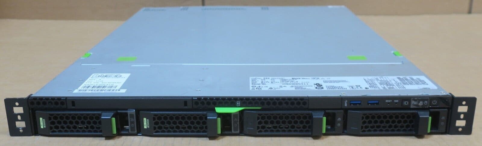Fujitsu Primergy RX1330 M3 4C E3-1270v6 32GB Ram 2 16TB 4-Bay