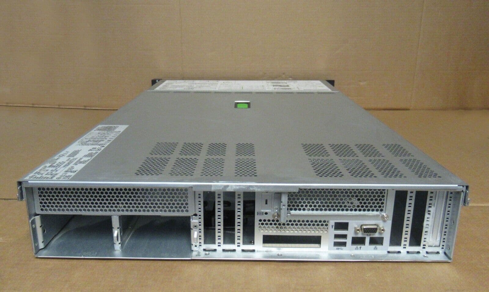 Fujitsu Primergy RX2540 M4 24x 2 5" SAS Bays 2U Rackmount Server