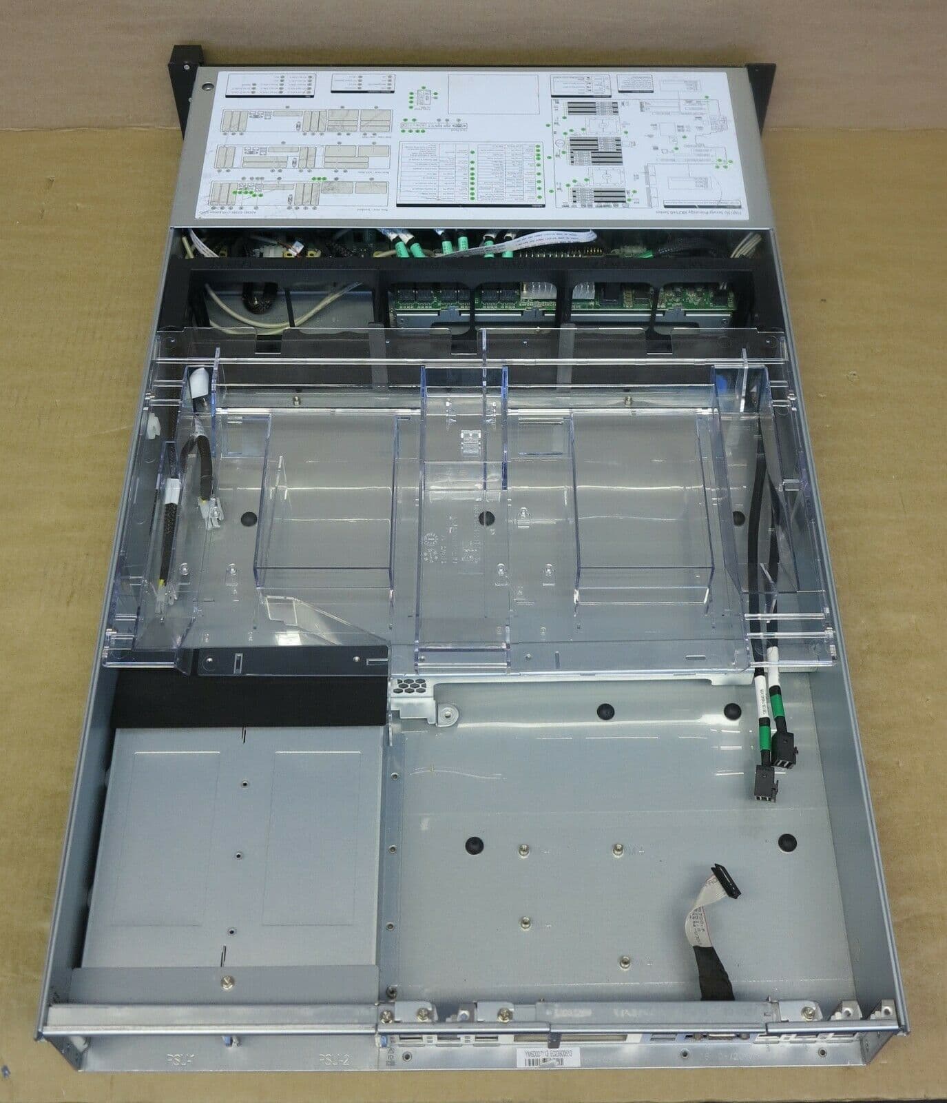 Fujitsu Primergy RX2540 M4 3x 8 Slot 2 5