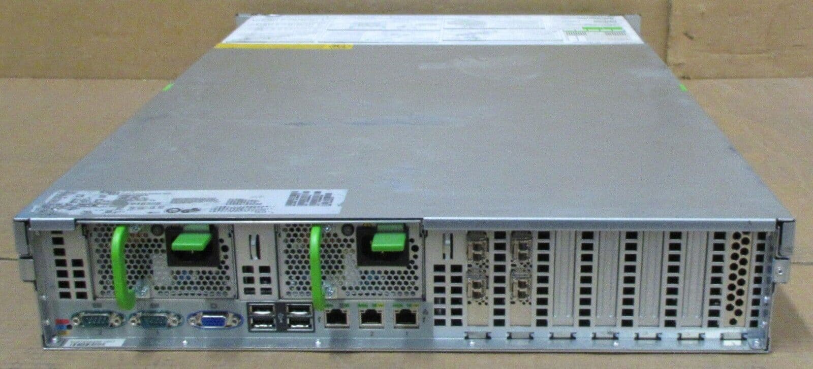 Fujitsu PRIMERGY RX300 S6 2x Six-Core XEON X5675 144GB 8x 2 5