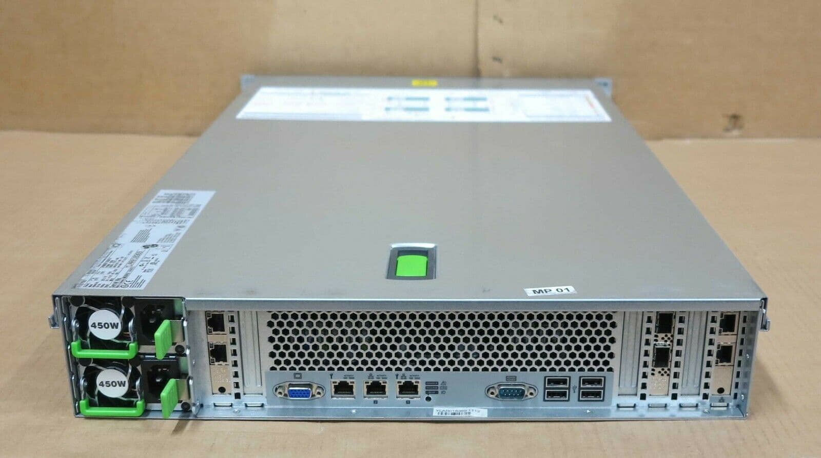 Fujitsu RX300 S7 2xCPU E5-2630 2.30GHz , 192Go de RAM, 2 x