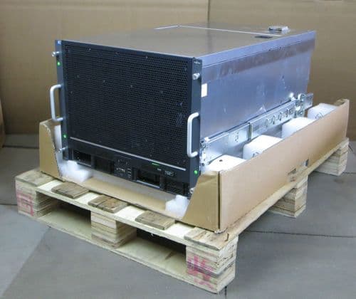 Fujitsu Primergy RX900 S2 - Server Chassis Enclosure Only S26361-K1403-A100