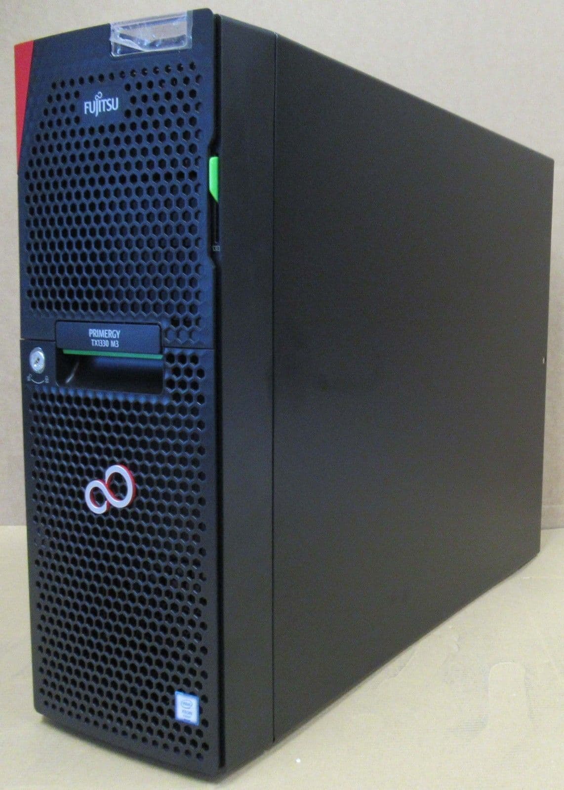 Fujitsu Primergy TX1330 M3 1x 4-Core E3-1270v6 3 8GHz 16GB
