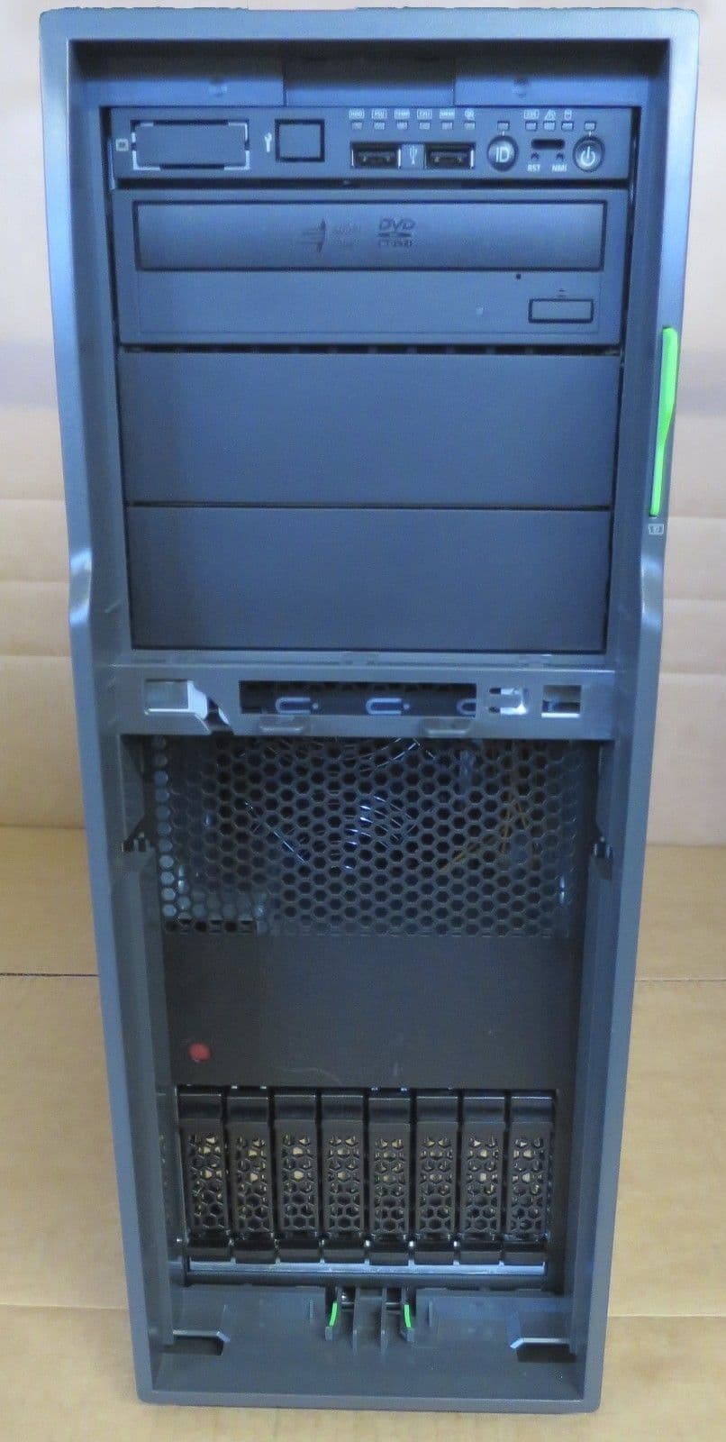 Fujitsu PRIMERGY RX300 S8 Server | IT Creations