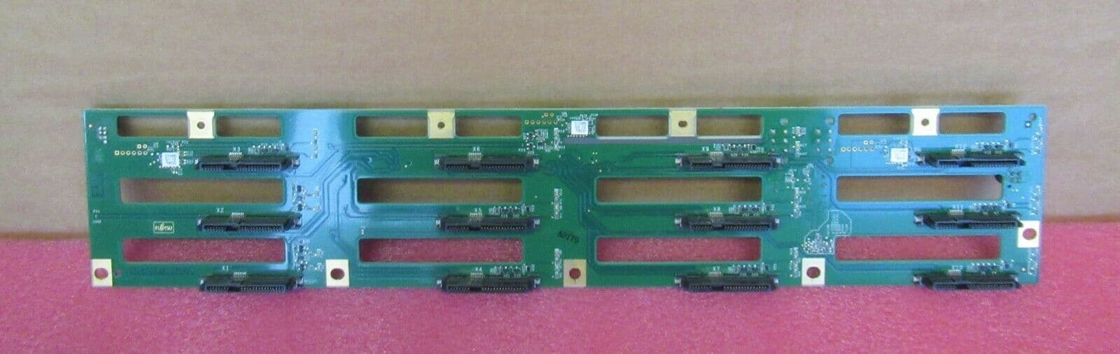 Fujitsu SAS Cable RAID Controller - Backplane RX600 S6 - A3C40113983