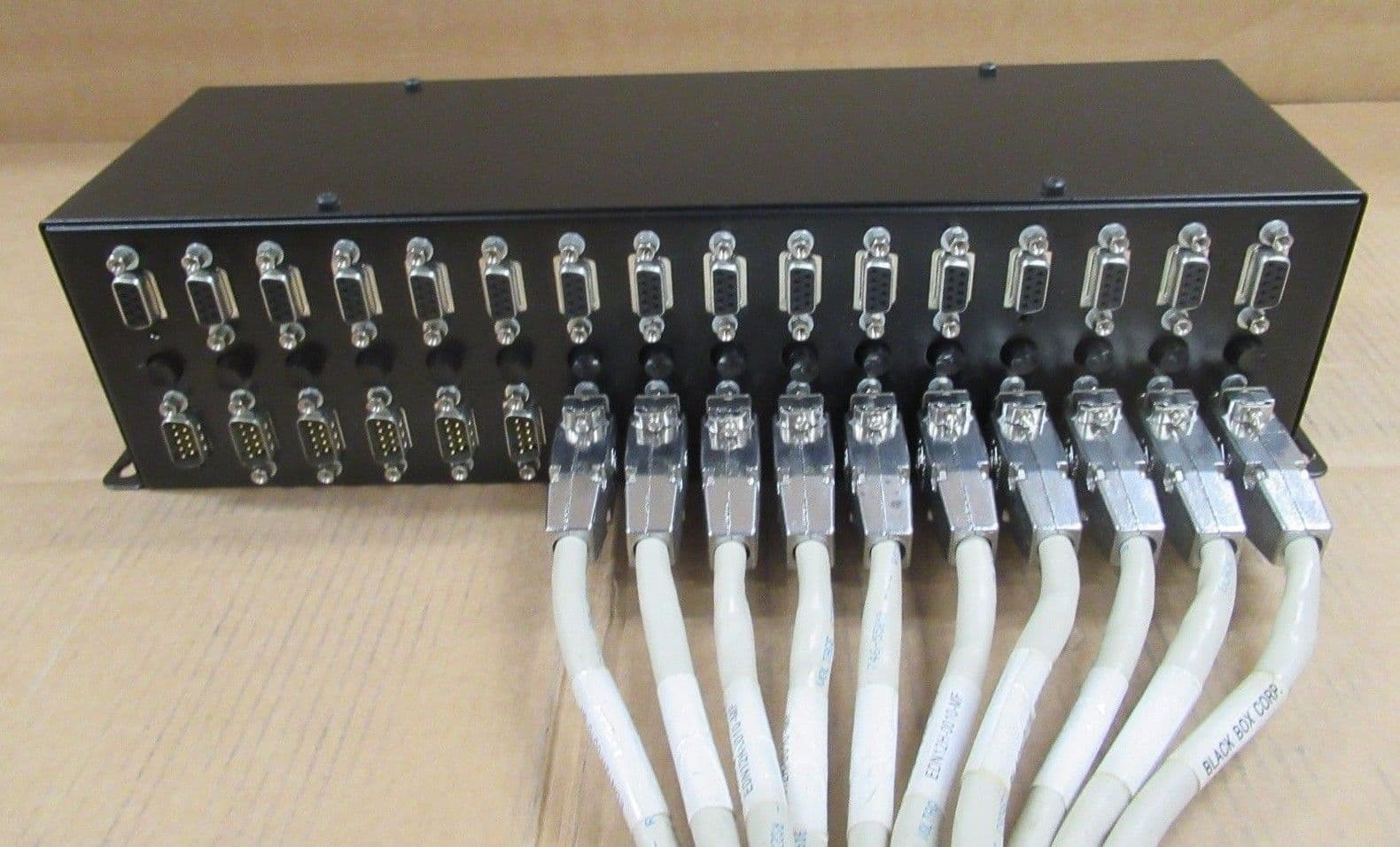 Generic Serial Connector with 10 Blackbox Network Serial Cables END12H