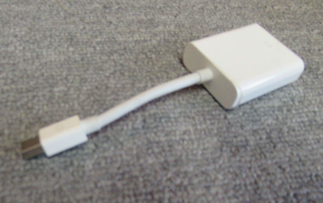 Genuine Apple A1307 Mini DisplayPort Thunderbolt To VGA 15