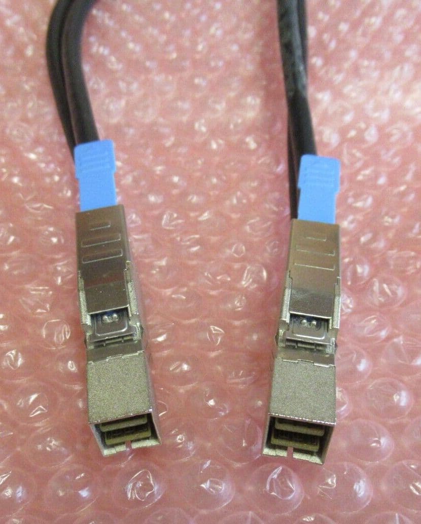 HD MiniSAS SFF8644 To HD MiniSAS SFF8644 External Cable 0 5M Black