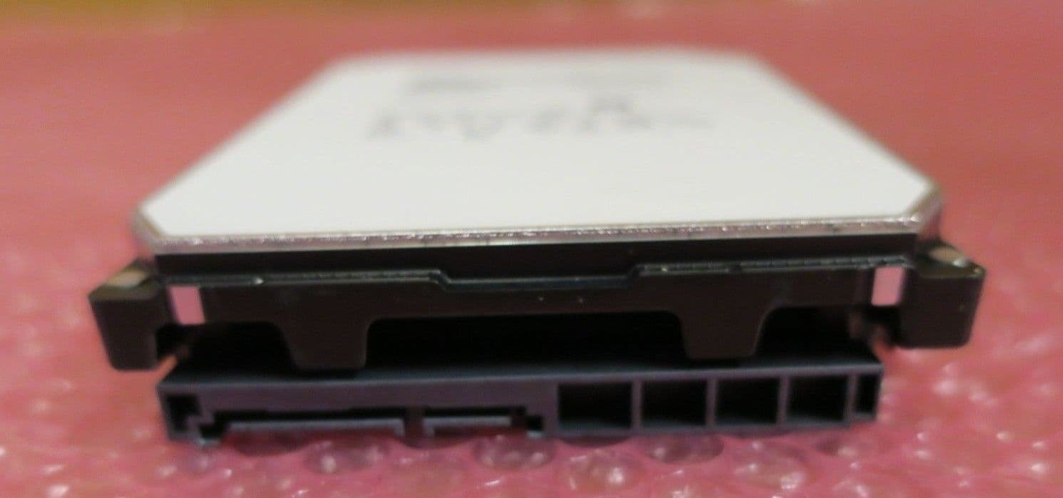 LOT DE 7 HGST 8TO 7,2K 12Gb/s 3,5" AF SAS HDD HUH721008AL5204 512