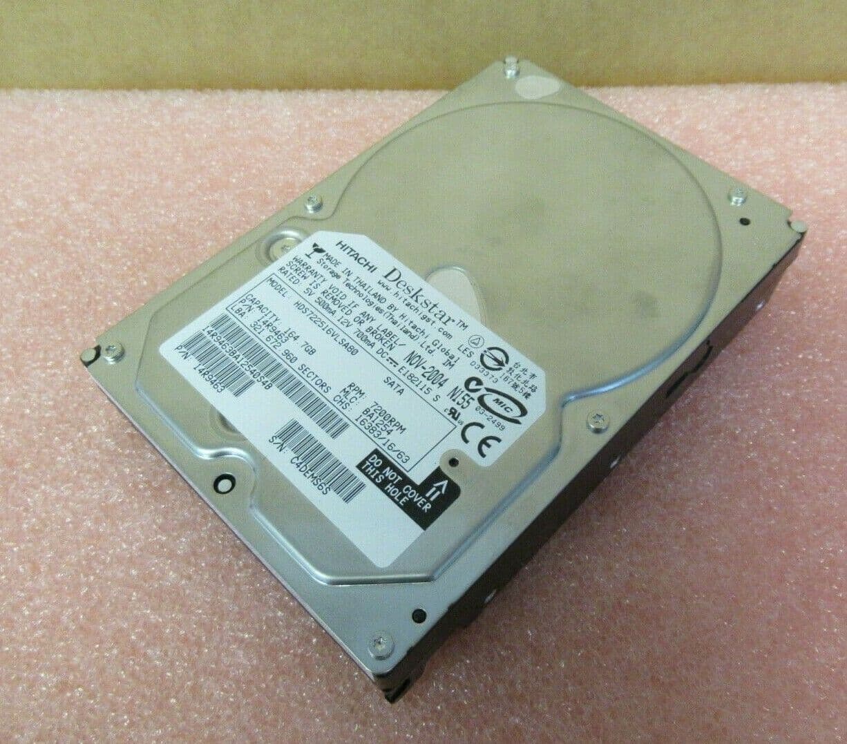 Hitachi Deskstar 7K250 160GB 3 5" SATA 1 5GB/s 7 2K 8MB HDD HDS722516VLSA80