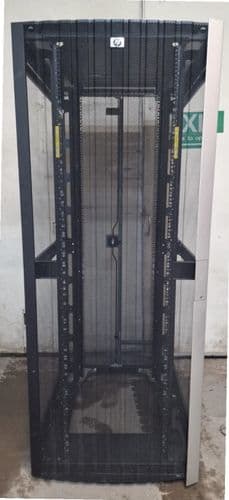 HP 10842 G2 42U Wide Server Rack Cabinet Enclosure No Sides 379596-001 AF041A