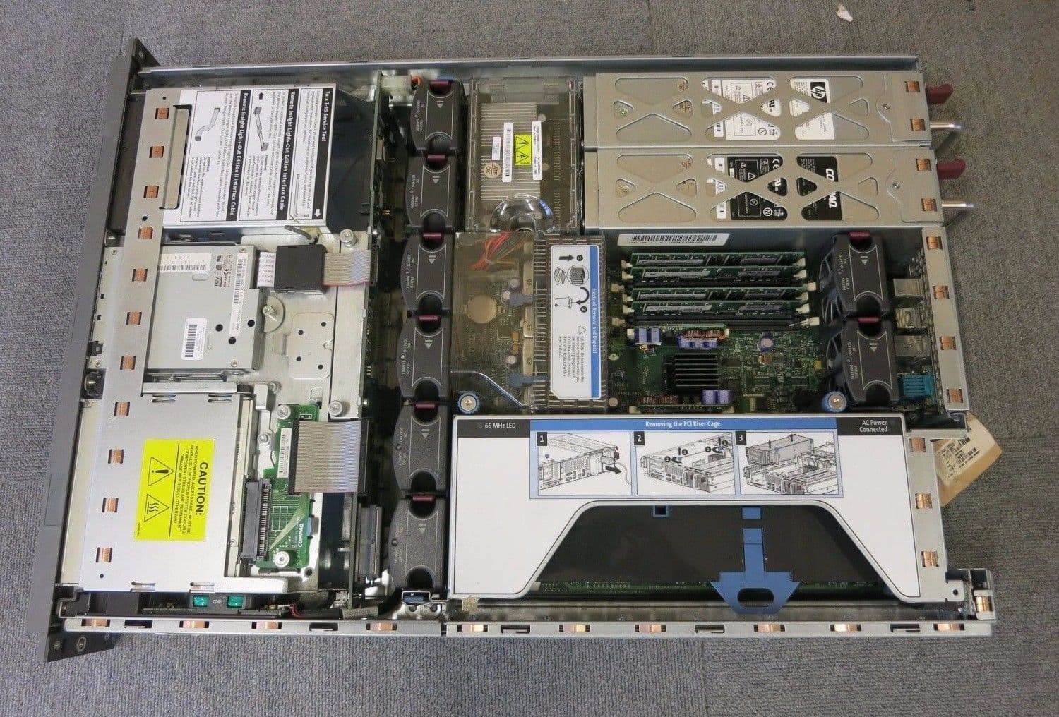 HP 189715-002 OpenView Storae Management Appliance 2 No Hard Drive Included