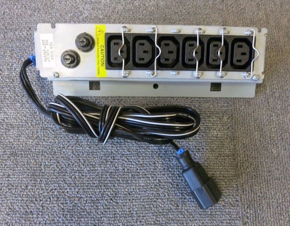 HP 30-56206-01 216859-001 6 Plugs Power Distribution Module Strip 240V 10A
