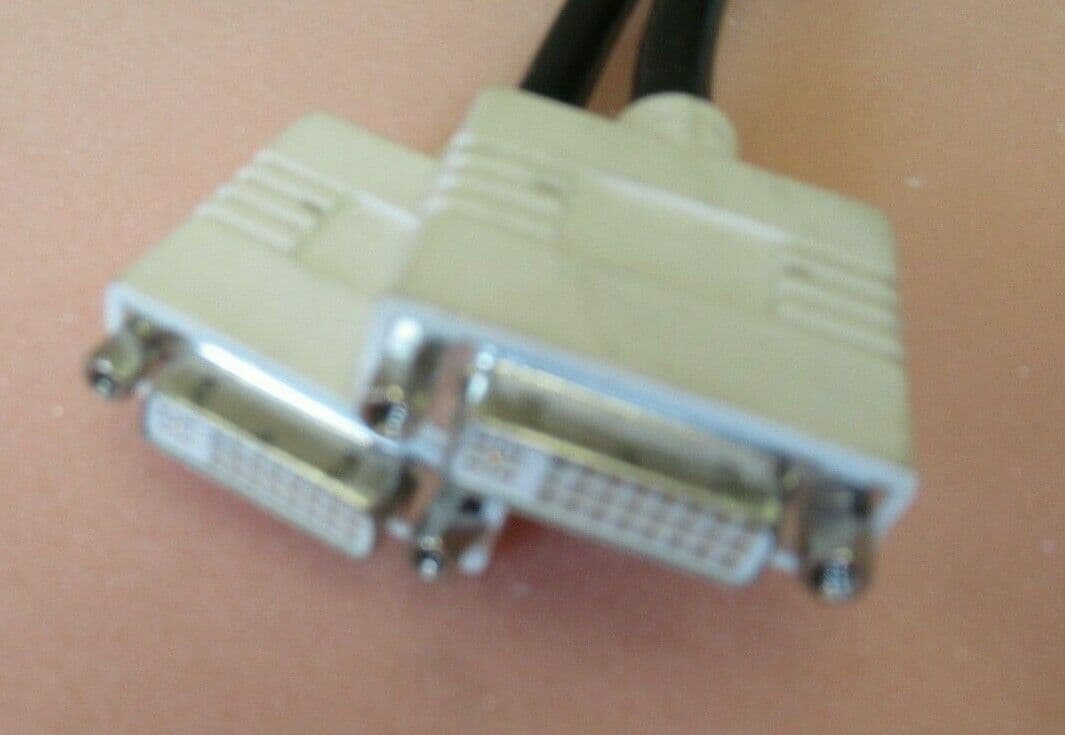 thumbnail image 2 of HP DMS-59 To Dual VGA Y-Splitter Cable – BizLink, HP P/N 338285-008 2 of 5