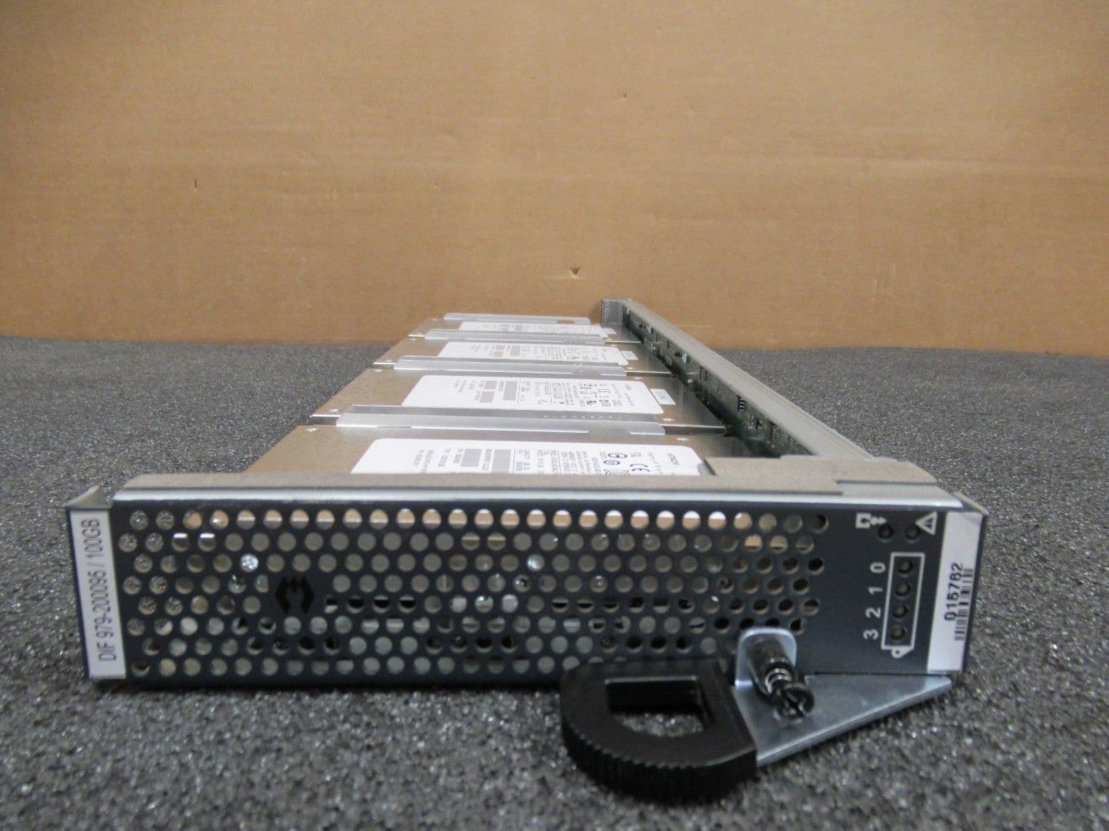 HP 3PAR 979-200095 4 x 100GB 3 5