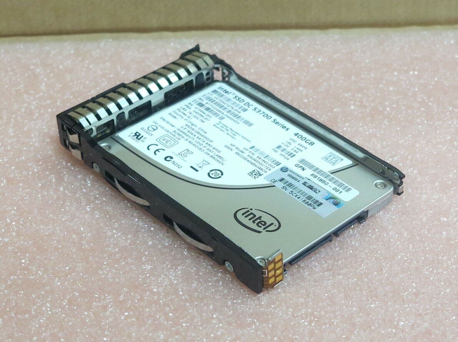HPE P04174-001 400gb sas-12gbps MU sff 2.5 mlc sc ssd HPE P04174-001 400gb sas-12gbps MU sff 2.5 mlc sc ssd